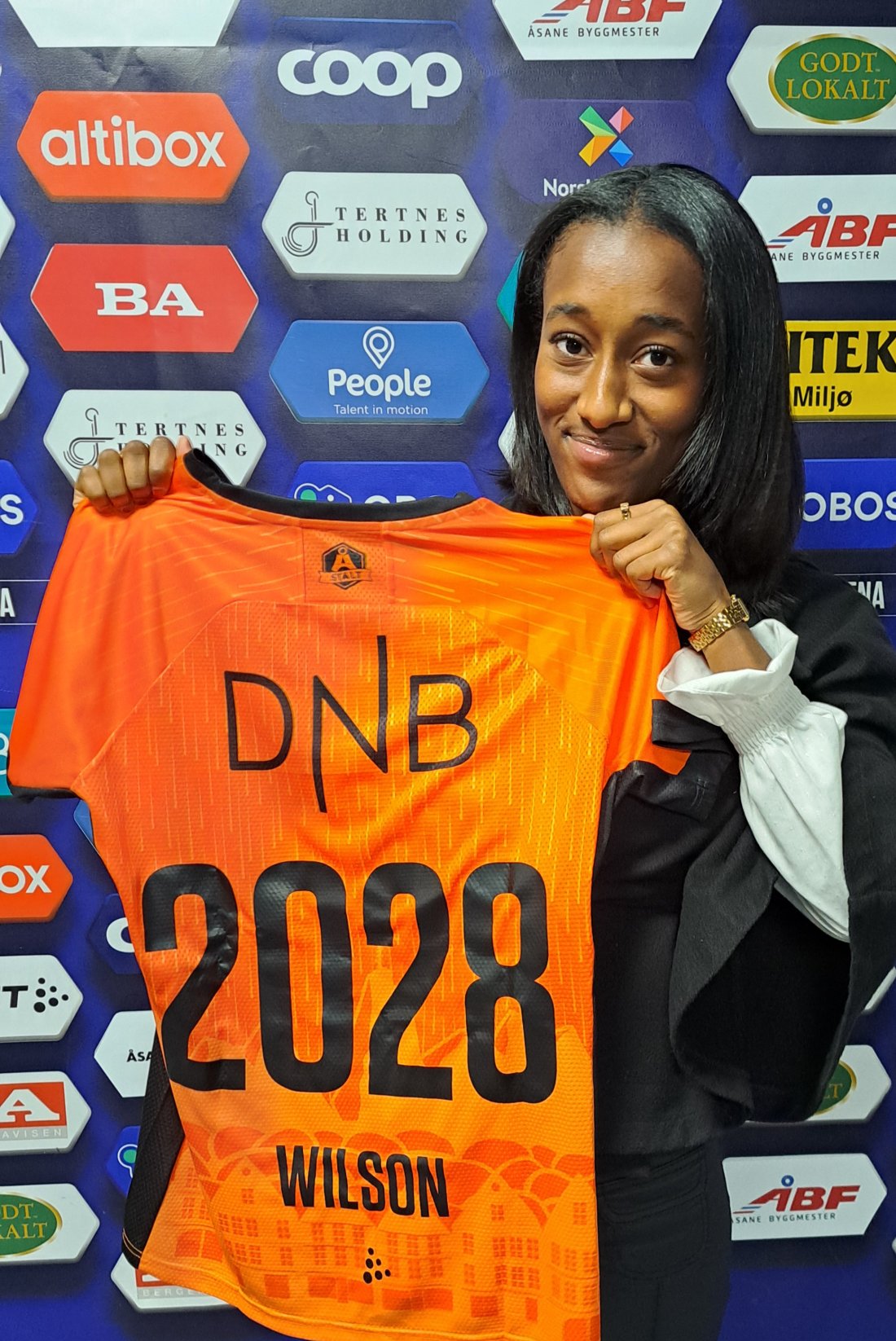 15 år gamle Diana Wilson signerte proffkontrakt i desember